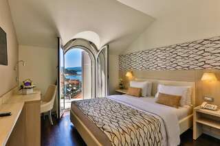 Отель Hotel Palma Тиват Двухместный номер с 1 кроватью и боковым видом на море-5